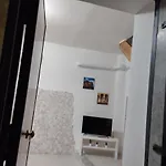 Il Di Gilda * Neapol