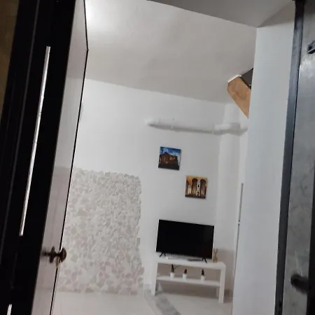 Il Di Gilda * Неаполь